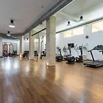 Charming In Aloha Hill Club With Pools & Apartman Marbella